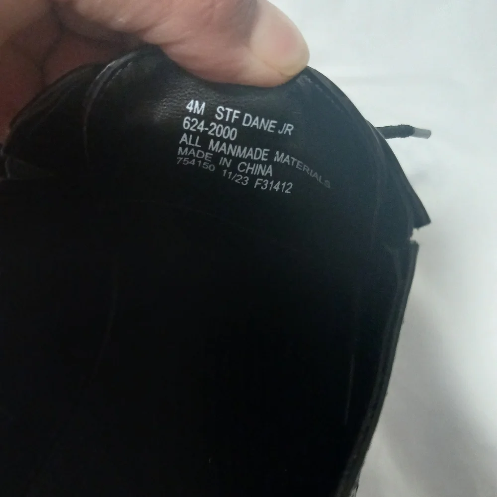 Stafford Black Dress Shoes with‎ Polished Leather Finish